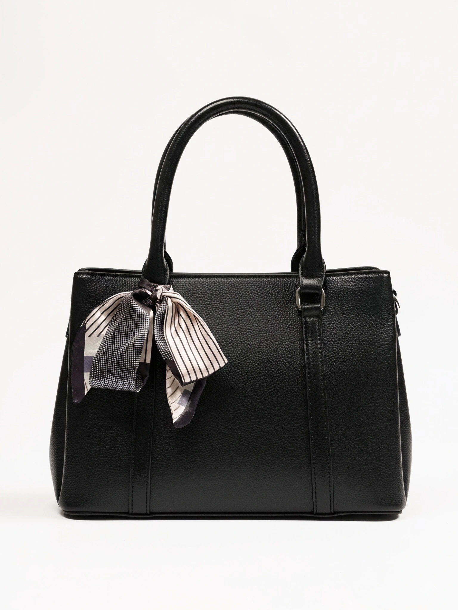 Сумка-тоут с декоративным платком в ассортименте